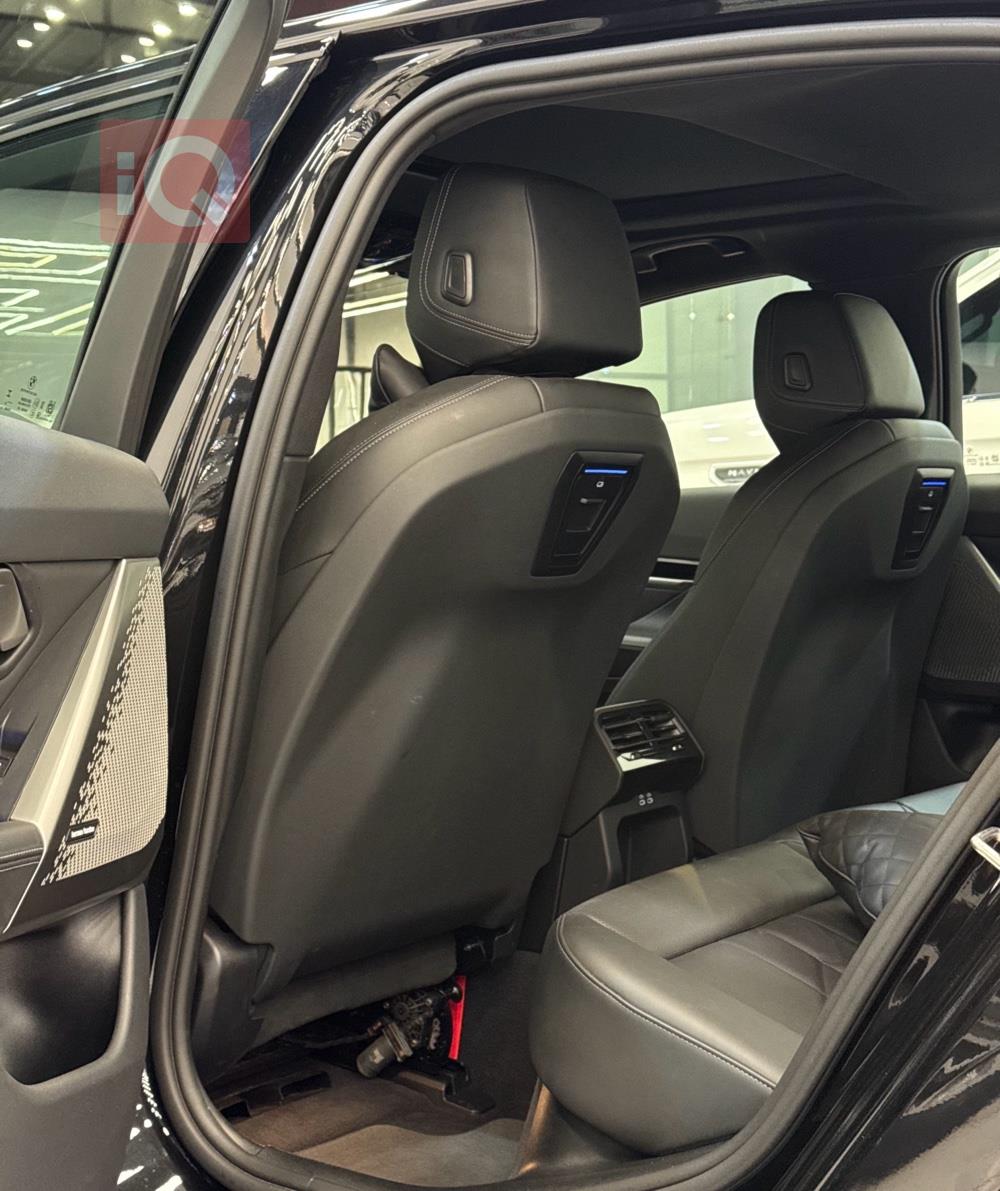 بی ئێم دەبڵیو سیریەس 5